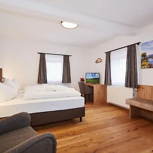 Hotel Ulrichshoegl, Piding